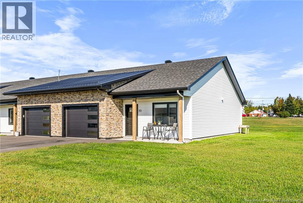 20 Domaine Des Cdres, Cocagne, NB E4R 0H7