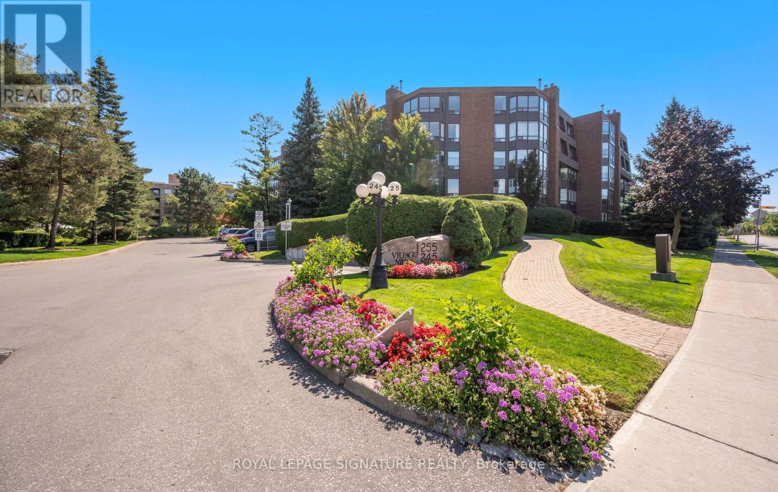 115 255 The Donway W, Toronto, ON M3B 3M3