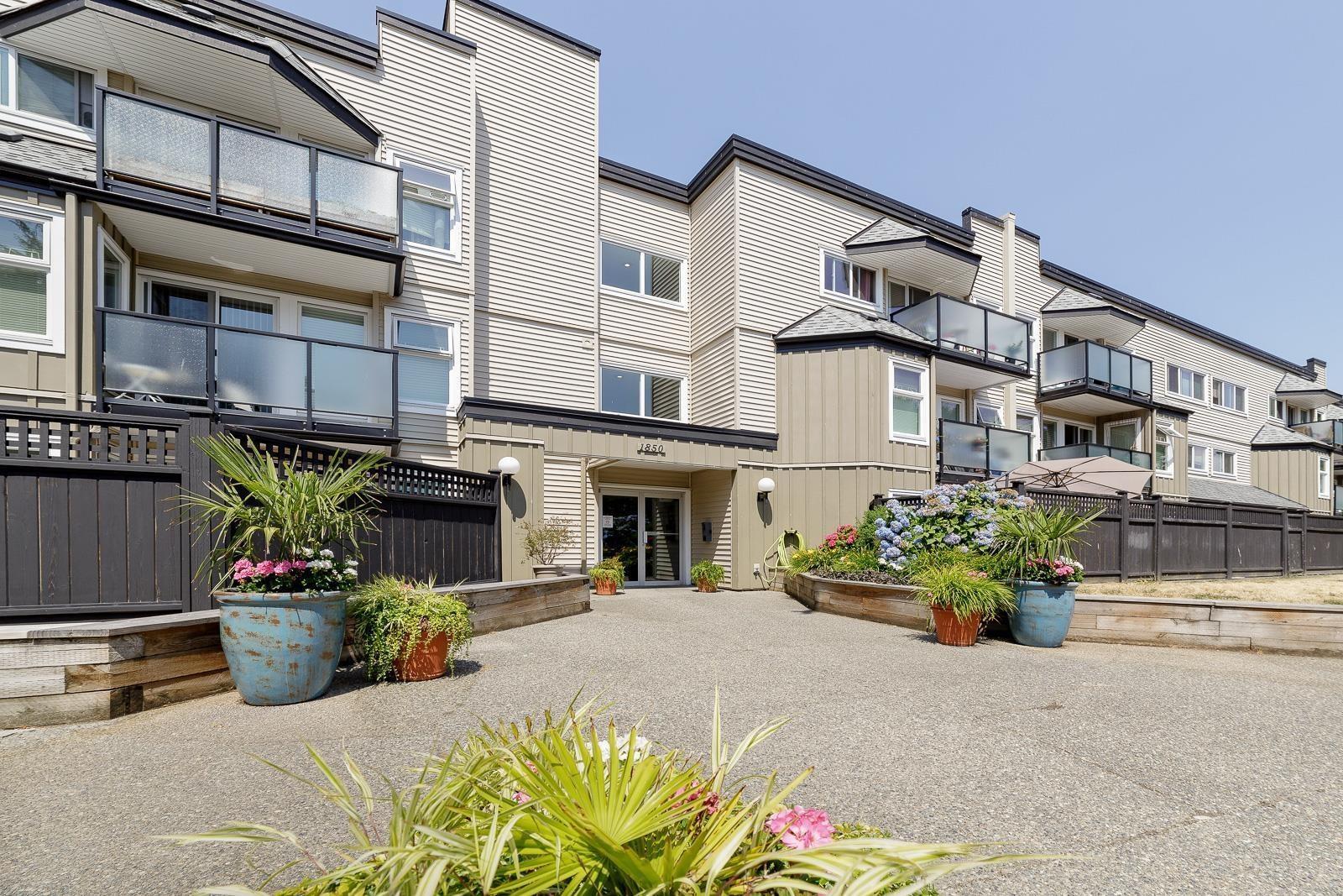 1850 E Southmere Crescent Unit 104, Surrey, BC V4A 6Y6