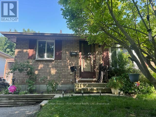 75 Cleveland Pl, London, ON N5Z 4T5