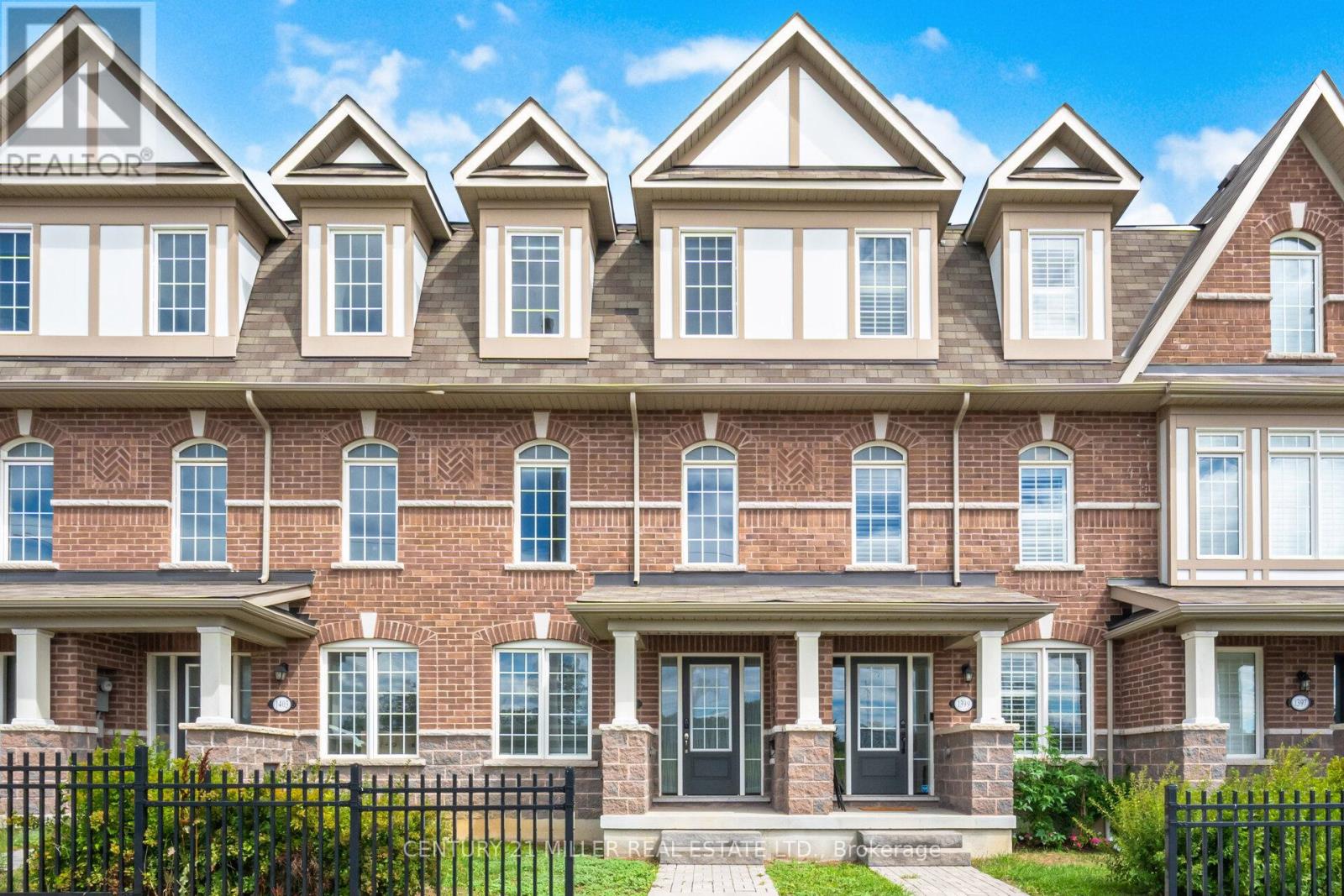 1401 Salem Rd N, Ajax, ON L1T 4V4