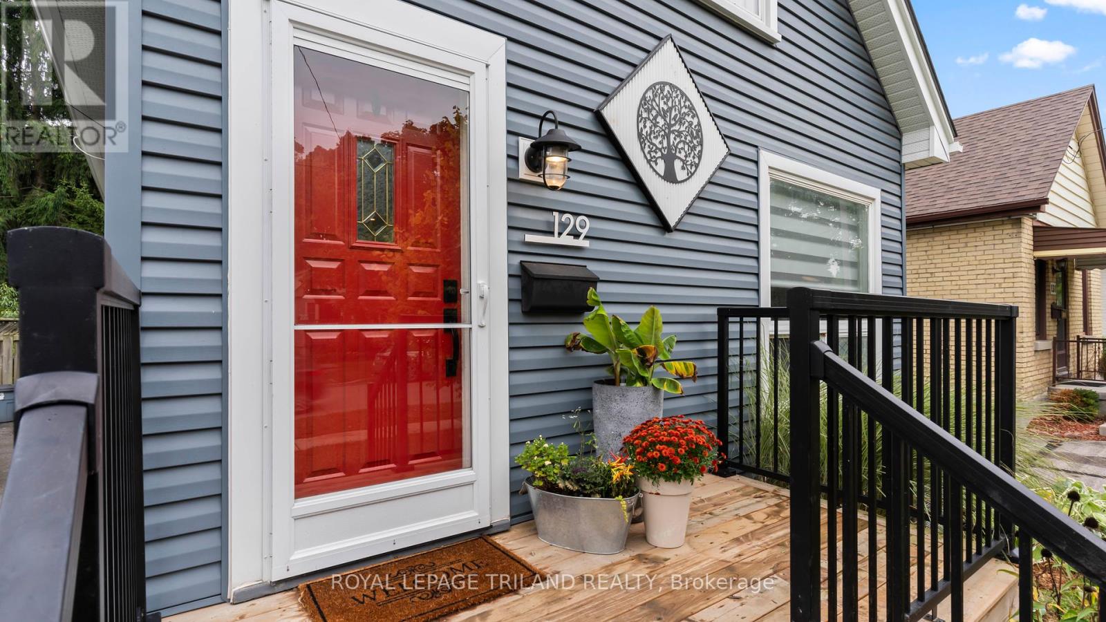 129 Elliott St, London, ON N5Y 2E8