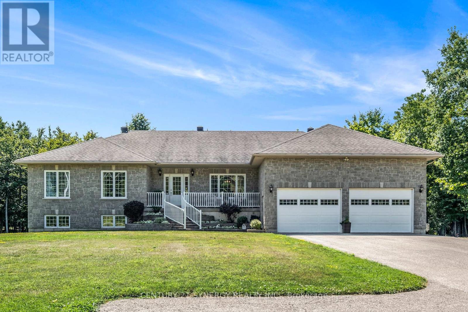 151 Golf Club Rd, Rideau Lakes, ON K7A 4S5