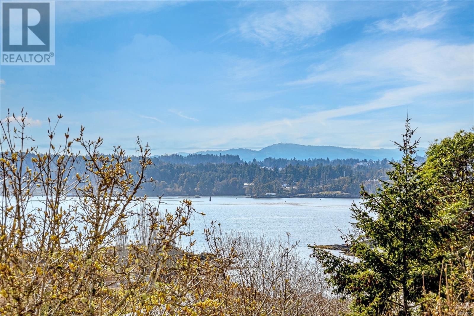 125 Aldersmith Pl Unit 404 Pl, View Royal, BC V9A 7M7