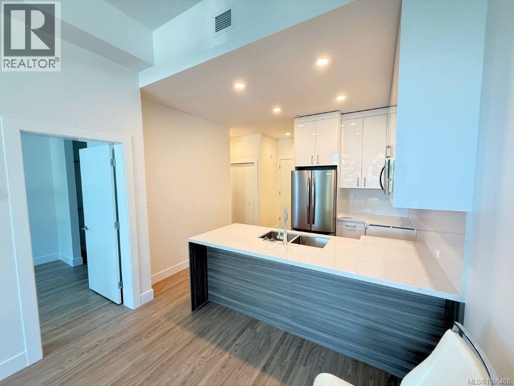 6320 Sentinal Dr Unit 106 Dr, Nanaimo, BC V9V 1W4