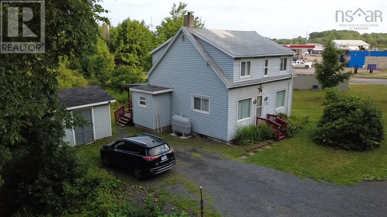 5047 E River East Side Rd, Plymouth, NS B2H 5C5