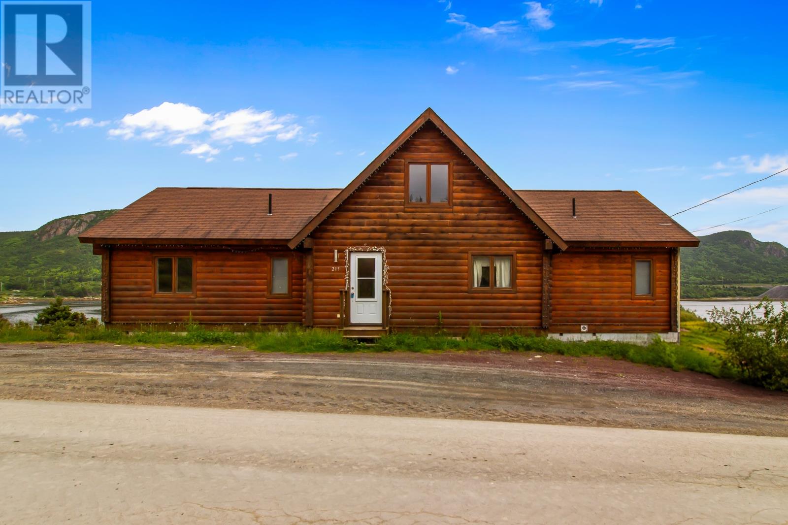 215 Main St, Long Harbour, NL A0B 1J0