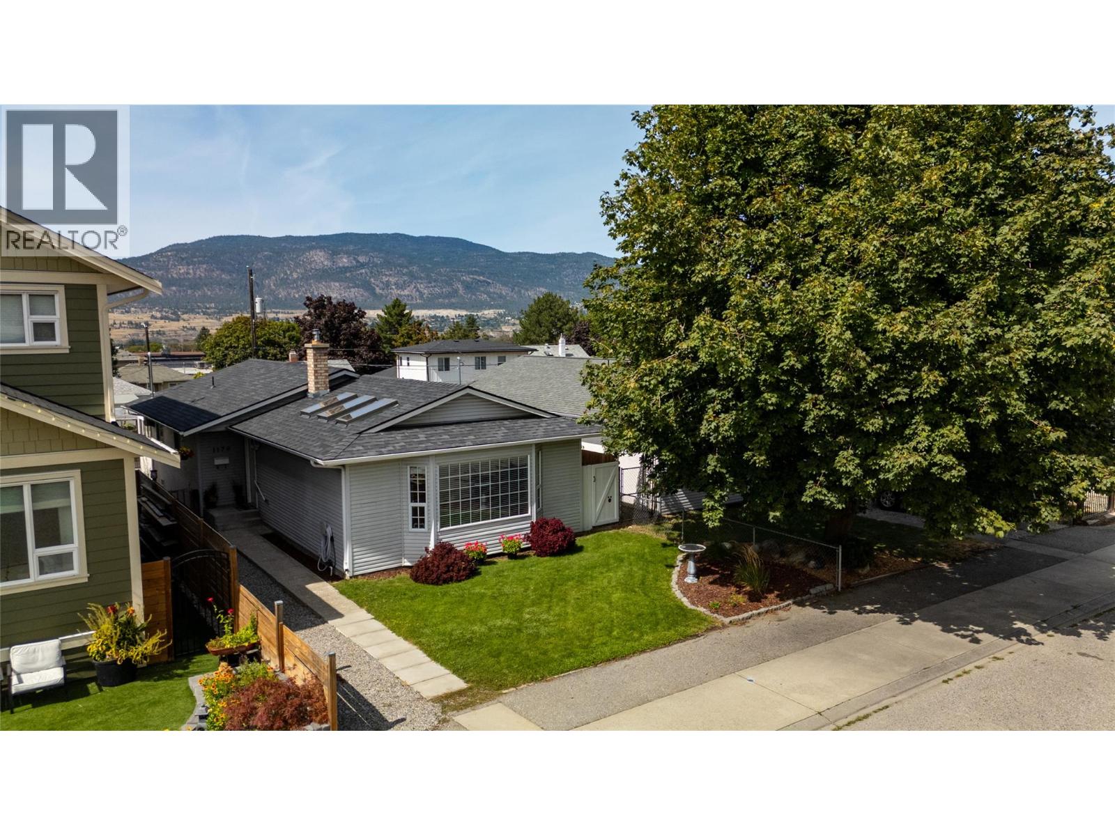 1179 Queen St, Penticton, BC V2A 4R6