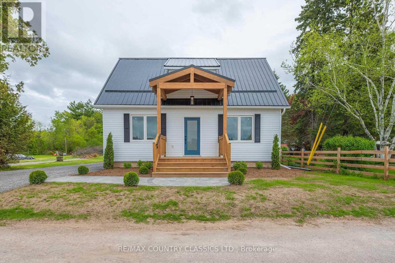 144 County Rd 504, North Kawartha, ON K0L 1A0