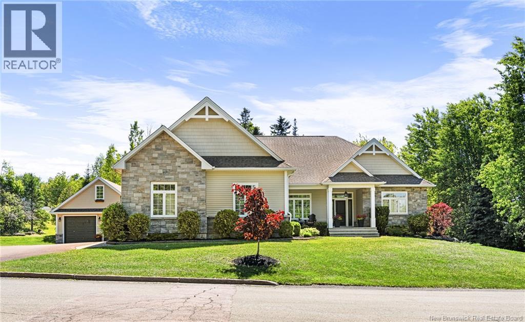 132 Greenwich Dr, Moncton, NB E1A 7B1