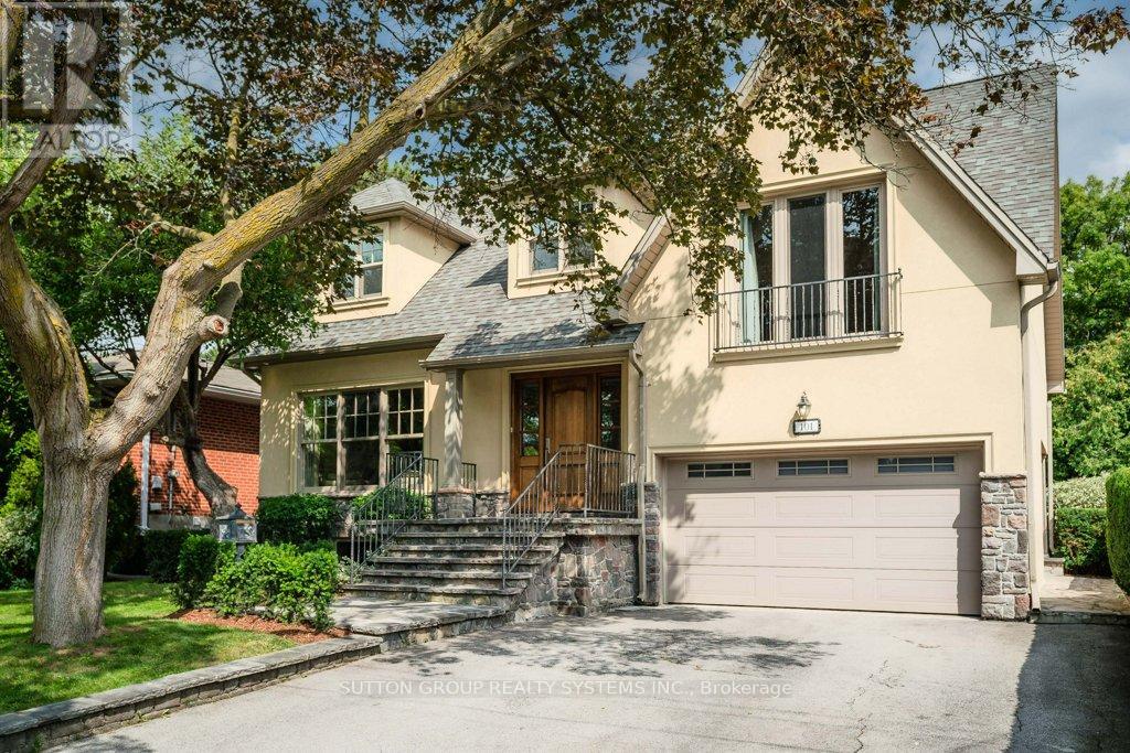 101 Perry Cres, Toronto Princess-rosethorn, ON M9A 1K4