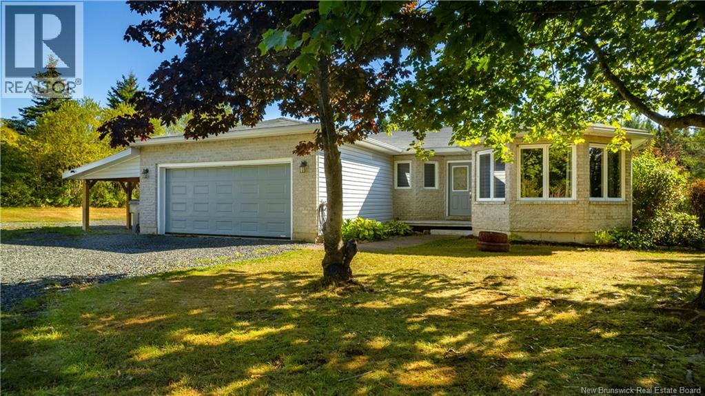 18 Trynor St, St George, NB E5C 3N9
