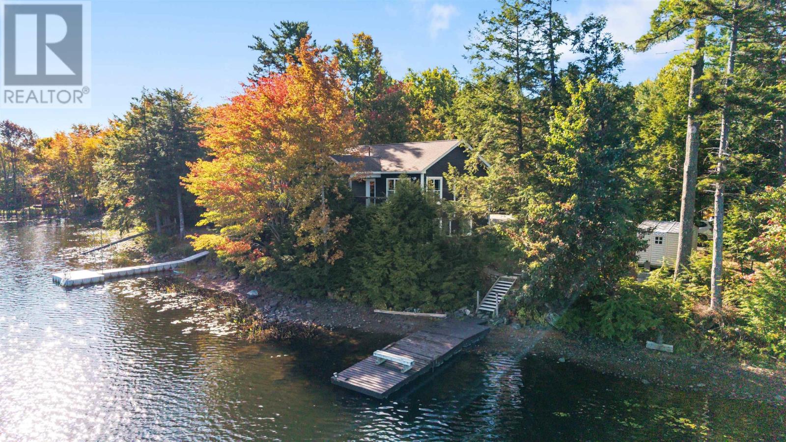 40 Tucker Lake Rd, Beaver Bank, NS B4G 1C3