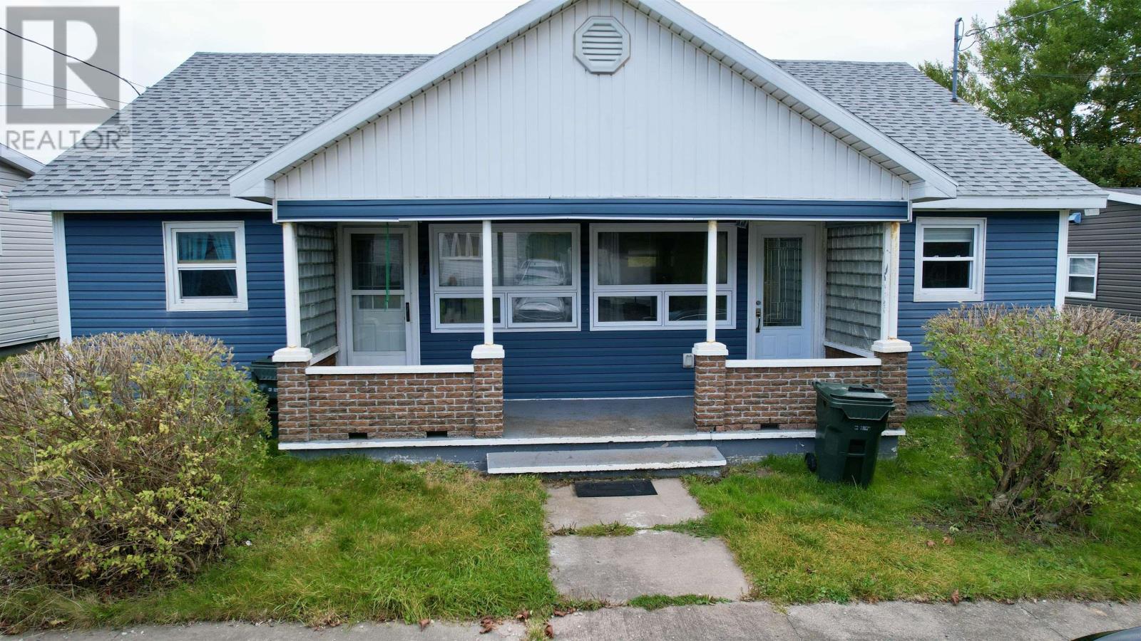 41-43 Concord St, Glace Bay, NS B1A 3A7