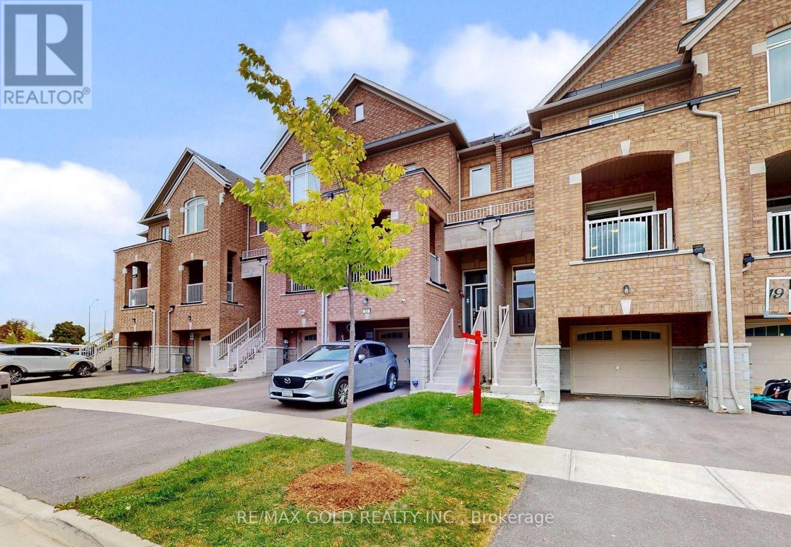 21 Gemma Pl, Brampton Heart Lake, ON L6Z 0J5