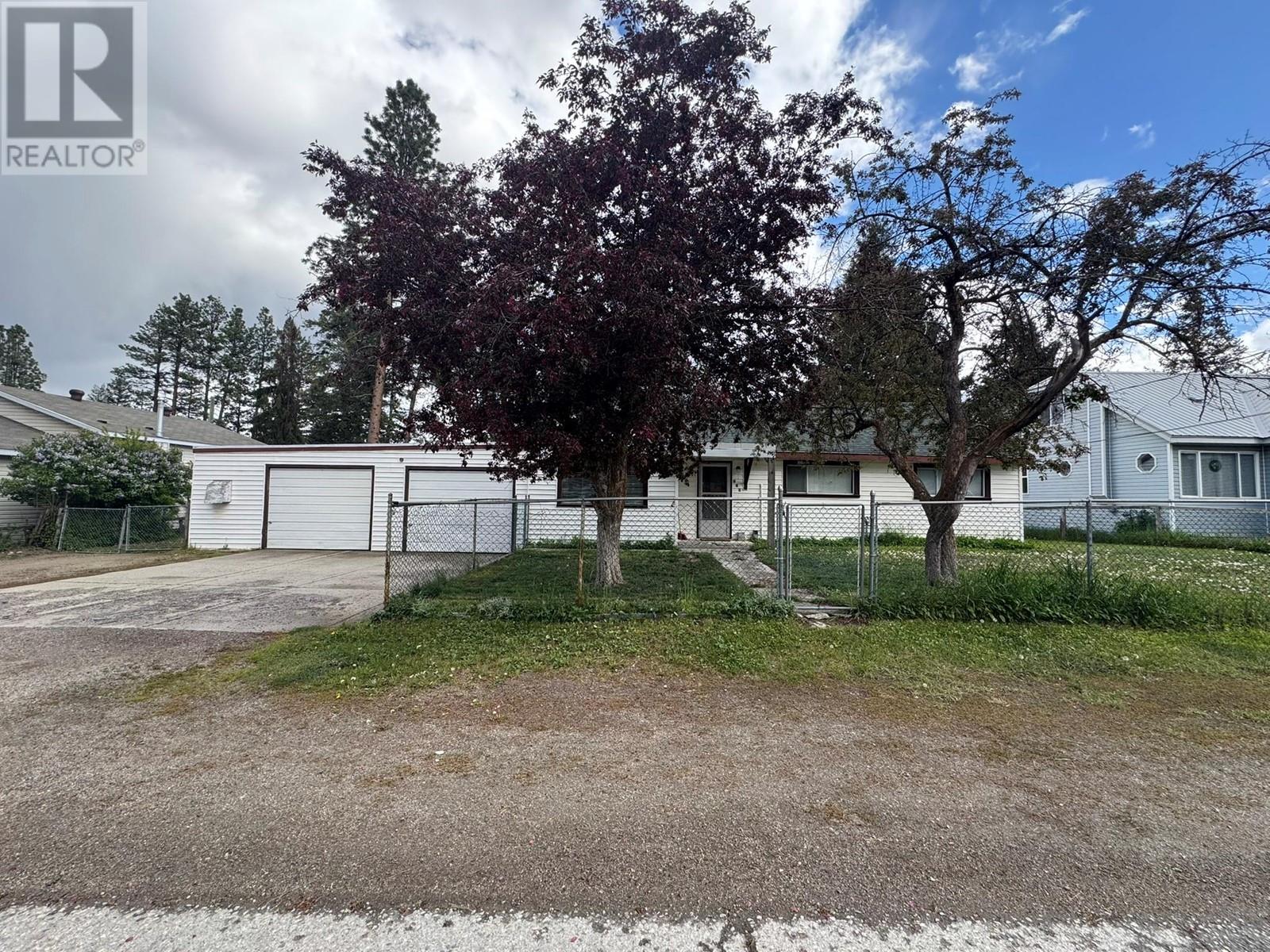 222 Billiter Ave, Princeton, BC V0X 1W0