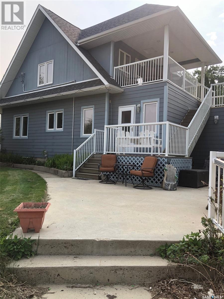 1001 Main St, Sturgis, SK S0A 4A0