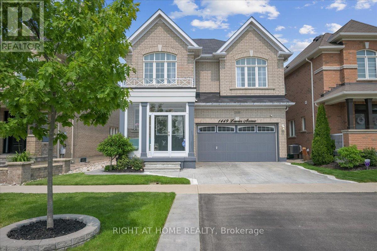 1449 Laurier Ave, Milton, ON L9T 6J4