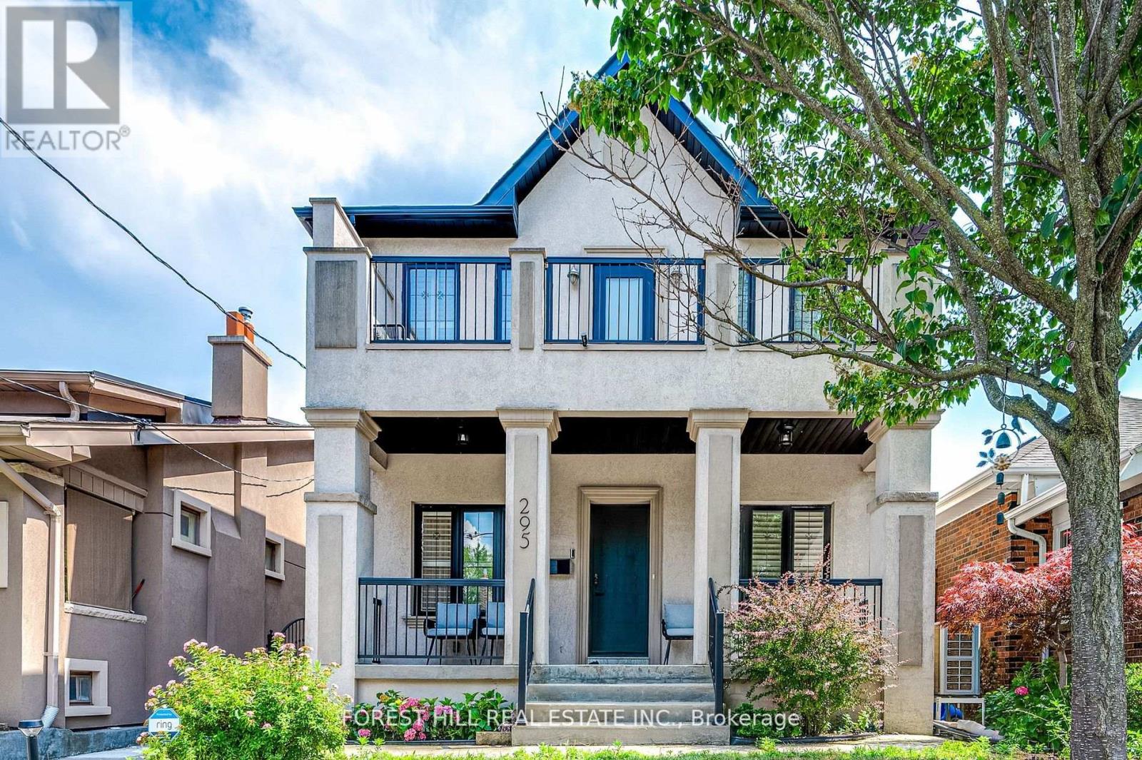 295 Strathmore Blvd, Toronto, ON M4J 1P9