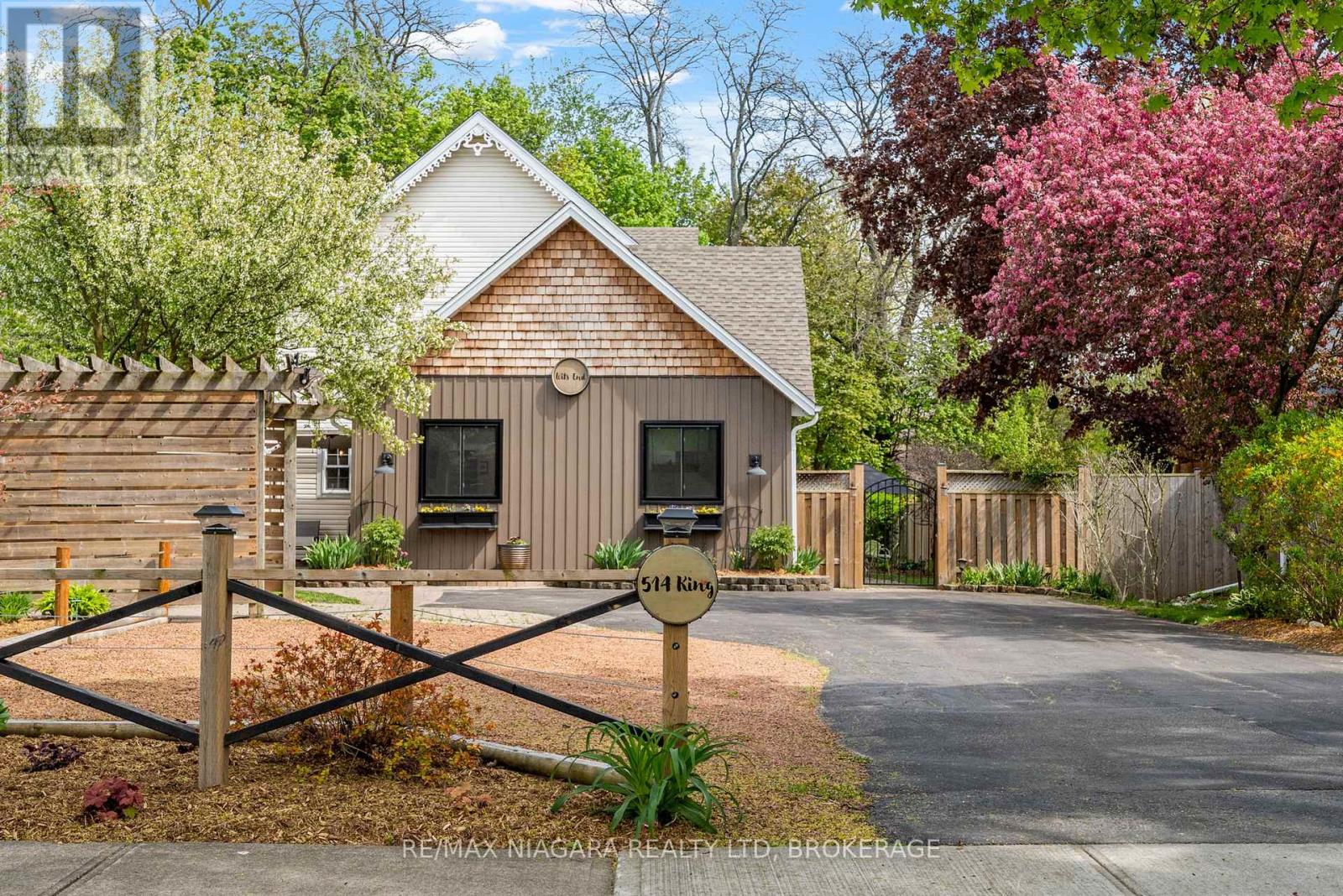 514 King St, Niagara-on-the-lake Town, ON L0S 1J0