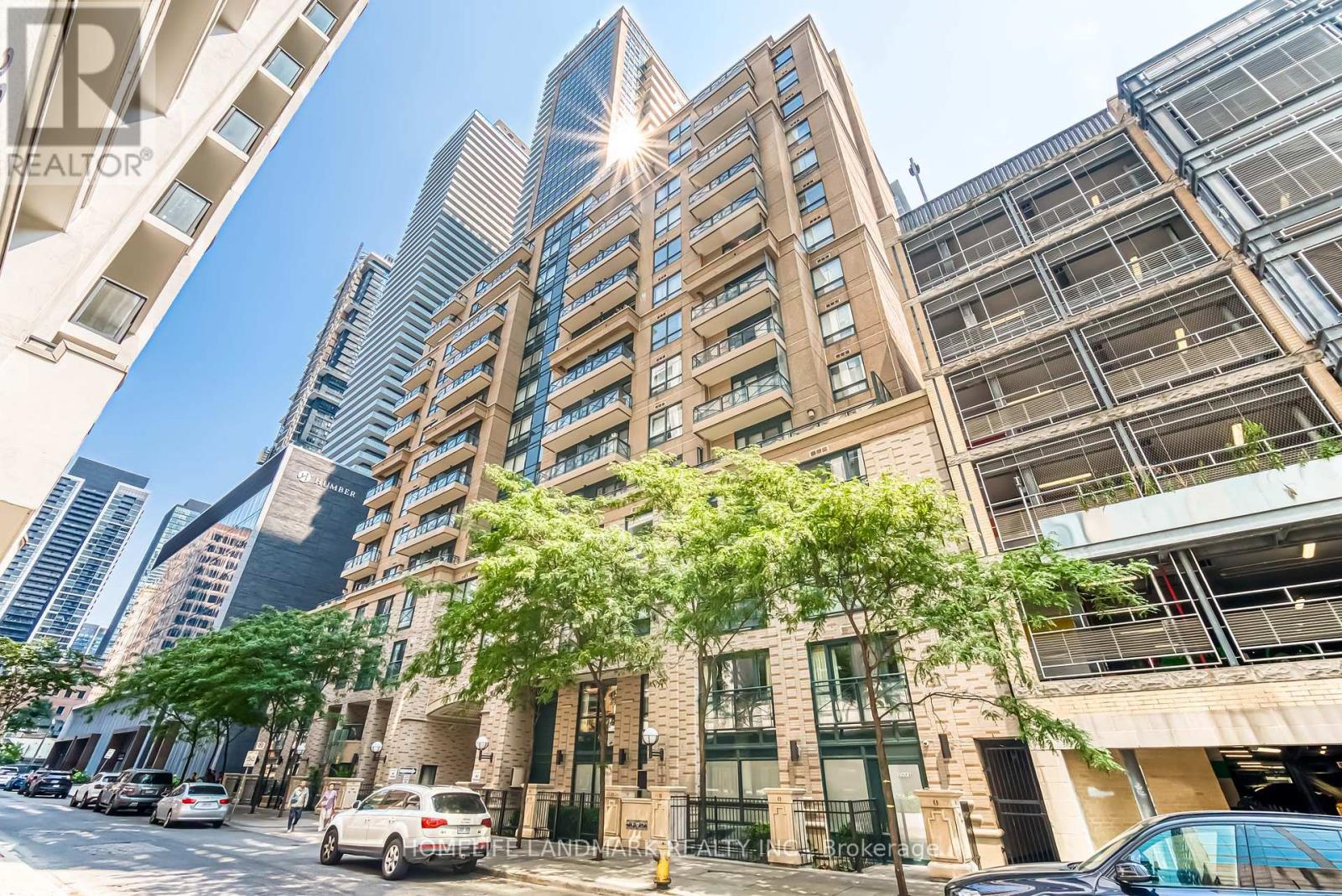 2701 35 Hayden St, Toronto, ON M4Y 3C3