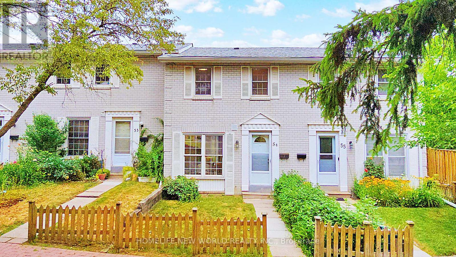 54 71 Cass Ave, Toronto, ON M1T 3P8