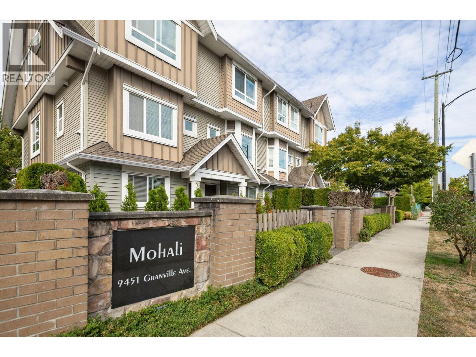 9451 Granville Avenue Unit 16, Richmond, BC V6Y 1P9