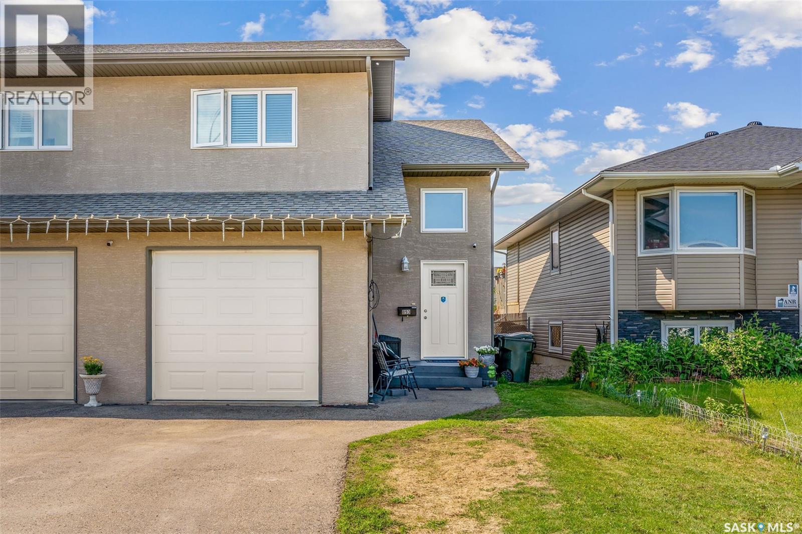 893 5 Street East, Prince Albert, SK S6V 2L6
