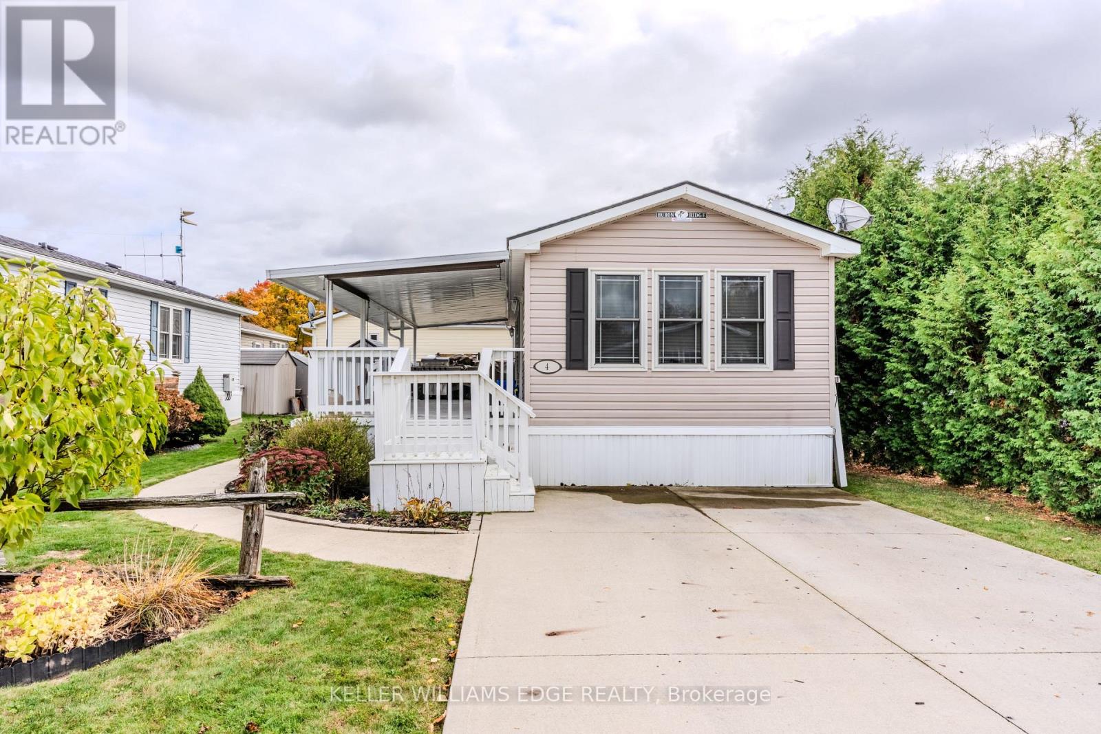 4 Tamarack Unit 4449 Milburough Line, Burlington, ON L7P 0C5