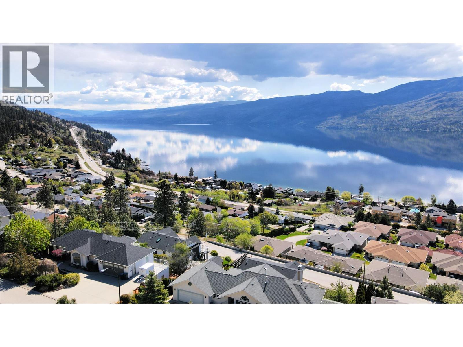 5227 Trepanier Bench Rd, Peachland, BC V0H 1X2