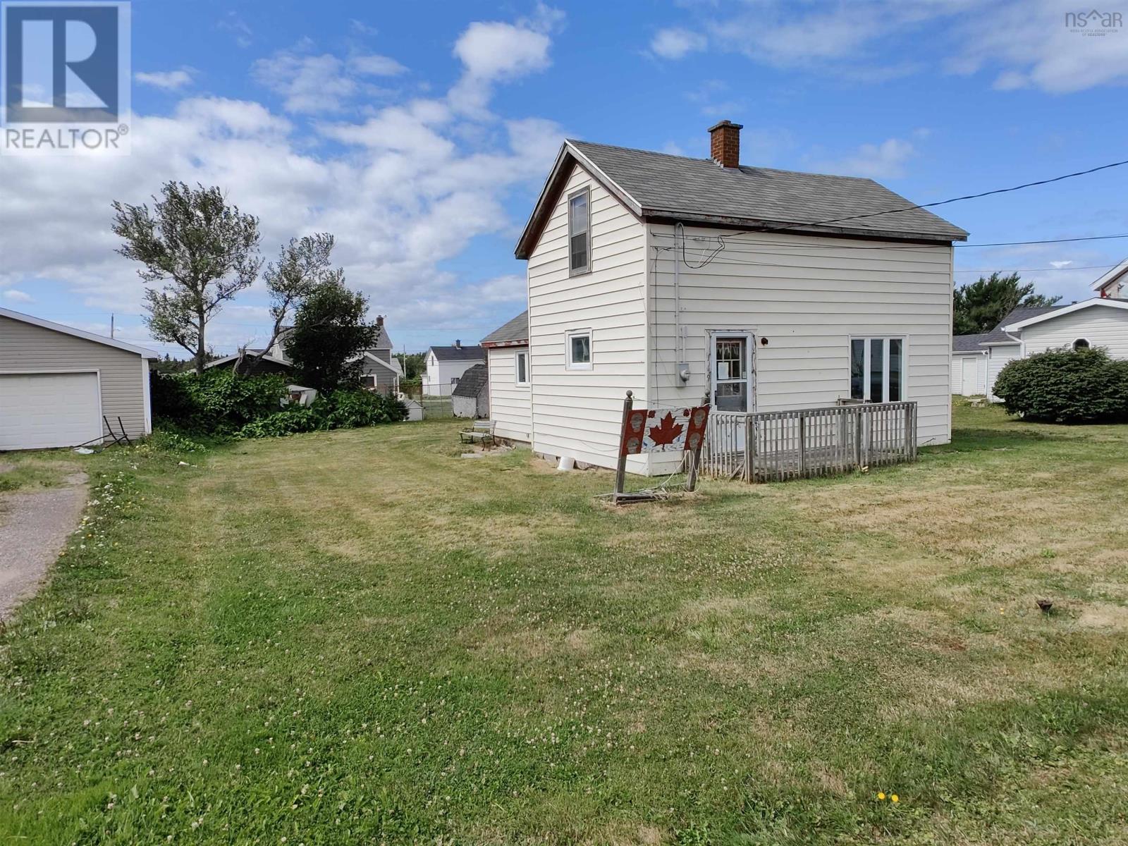 119 South St, Donkin, NS B1A 6T6