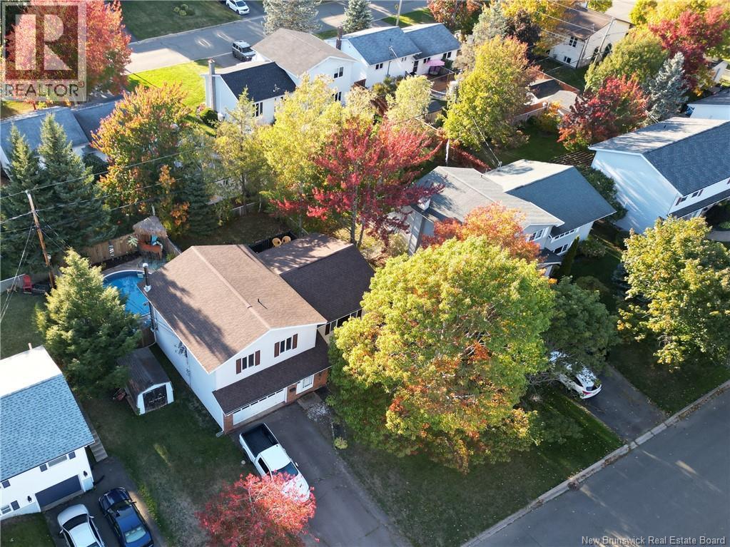 8 Welland St, Riverview, NB E1B 4L9