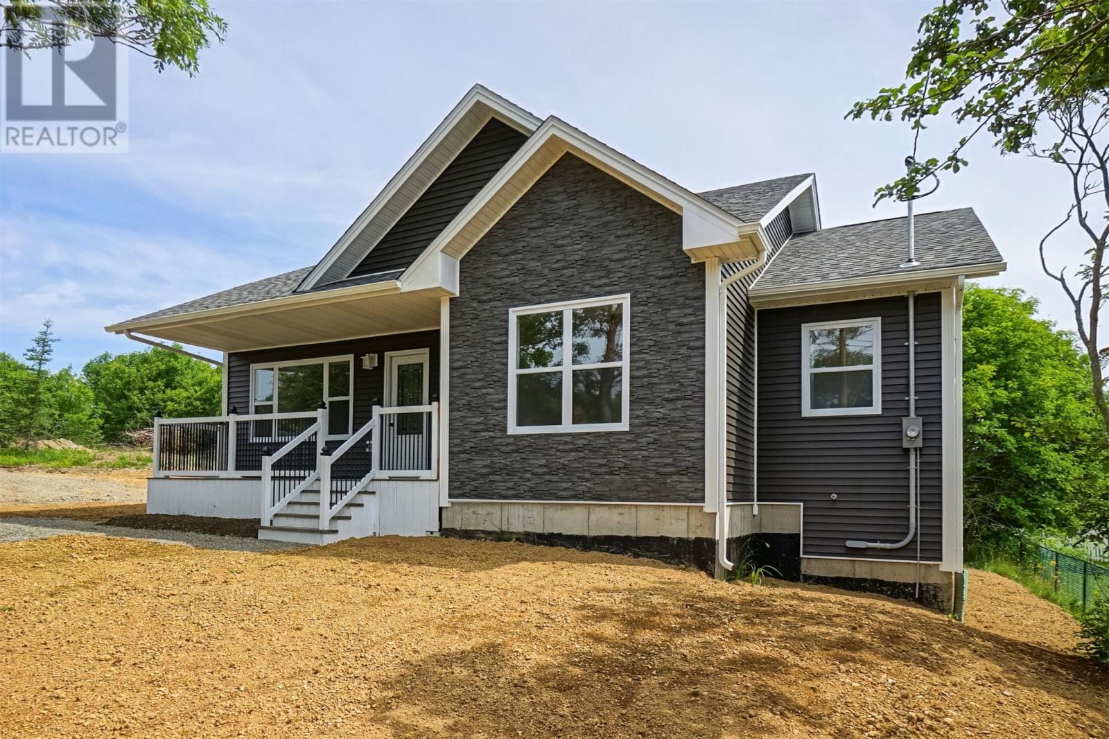 10 Garland St, Harbour Grace, NL A0A 2M0