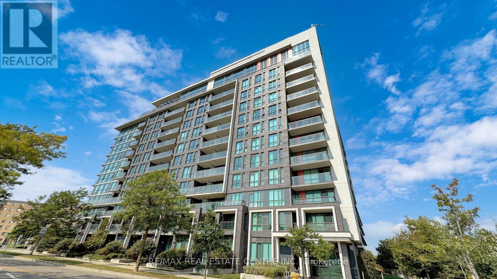 719 80 Esther Lorrie Dr, Toronto, ON M9W 0C6
