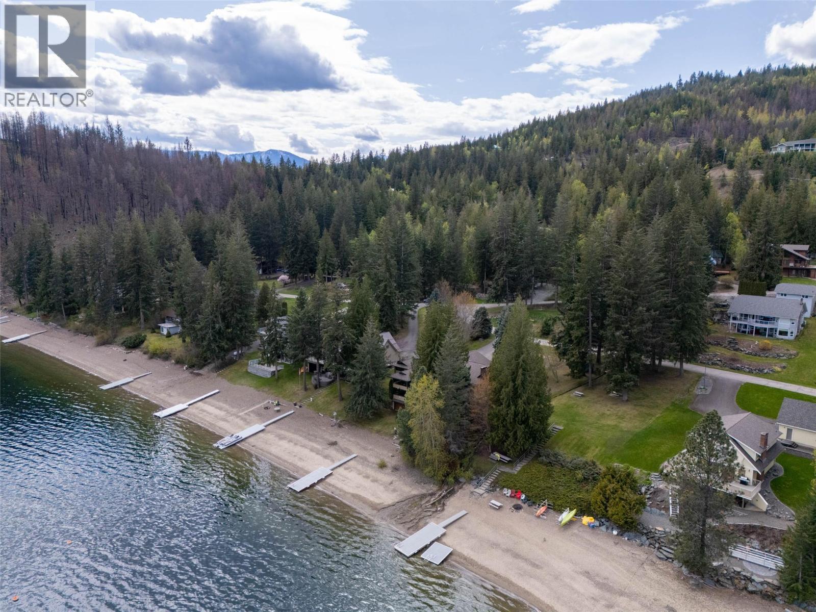 4498 Squilax Unit Anglemont Road Lot Apt 35, Scotch Creek, BC V0E 1M5