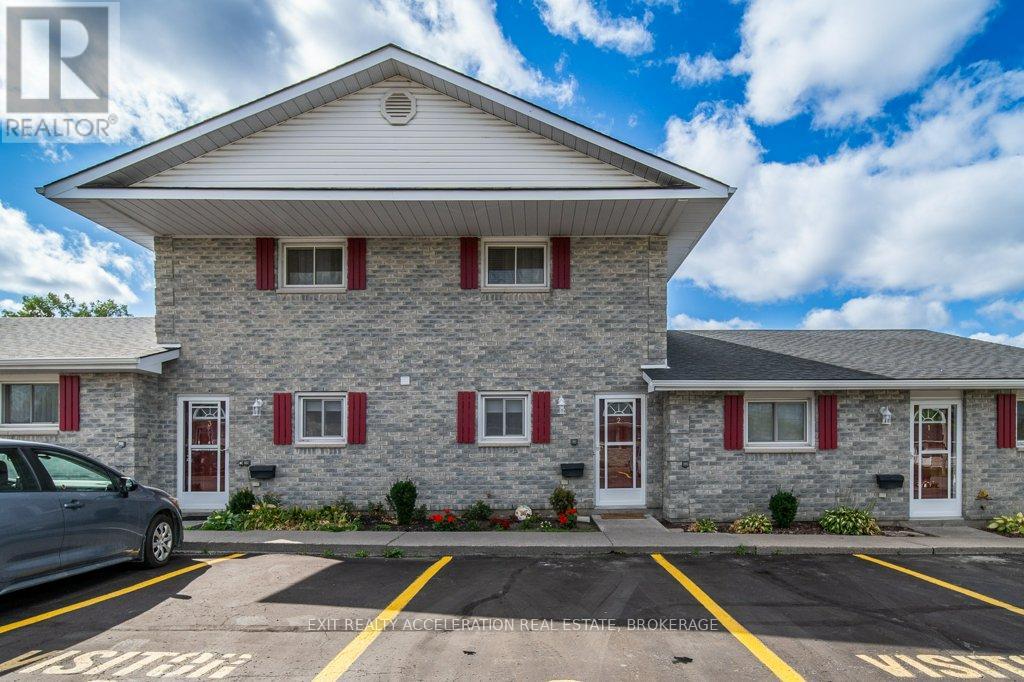 2 73 Lywood St, Belleville Thurlow Ward, ON K0K 1K0