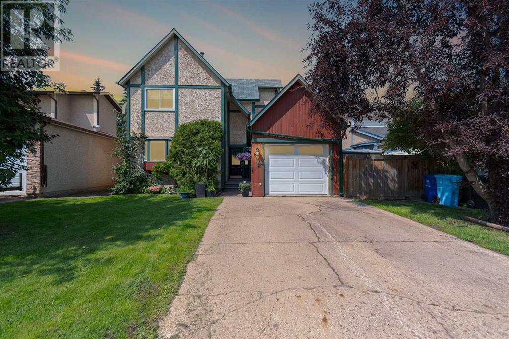 609 Timberline Dr, Fort Mcmurray, AB T9K 1E6