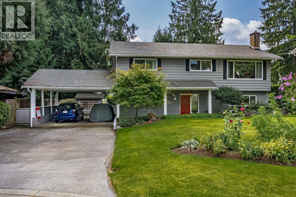 2294 Stanwood Ave, Coquitlam, BC V3K 3A6