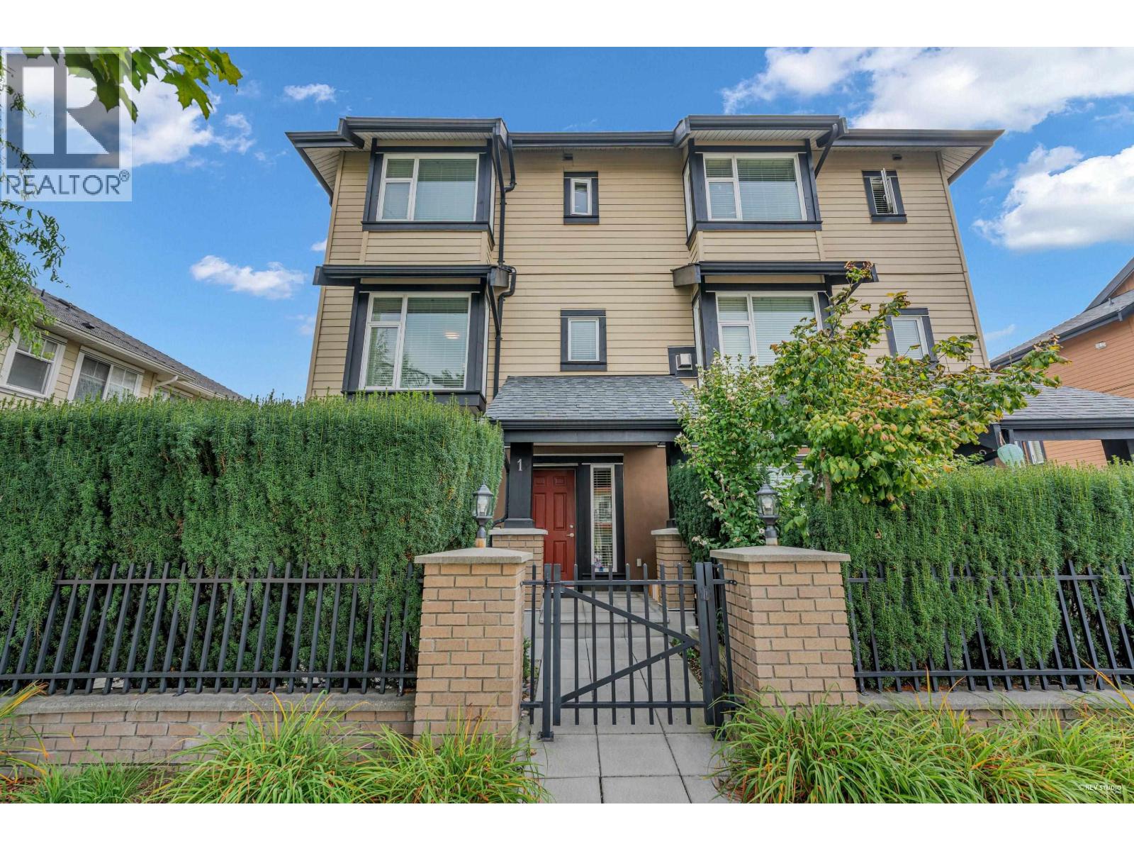 4766 55b Street Unit 1, Delta, BC V4K 3B7