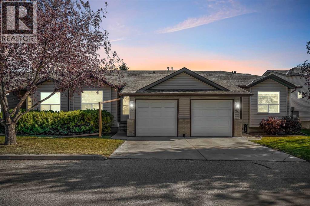 65 Tararidge Cir NE, Calgary, AB T3J 3W4