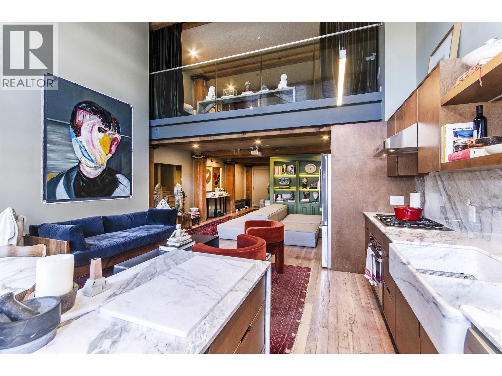 528 Beatty Street Unit 302, Vancouver, BC V6B 2L3