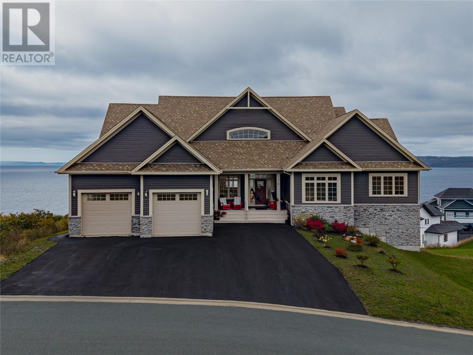 5 Blue Sky Dr, Portugal Cove-St. Philip's, NL A1M 2C5