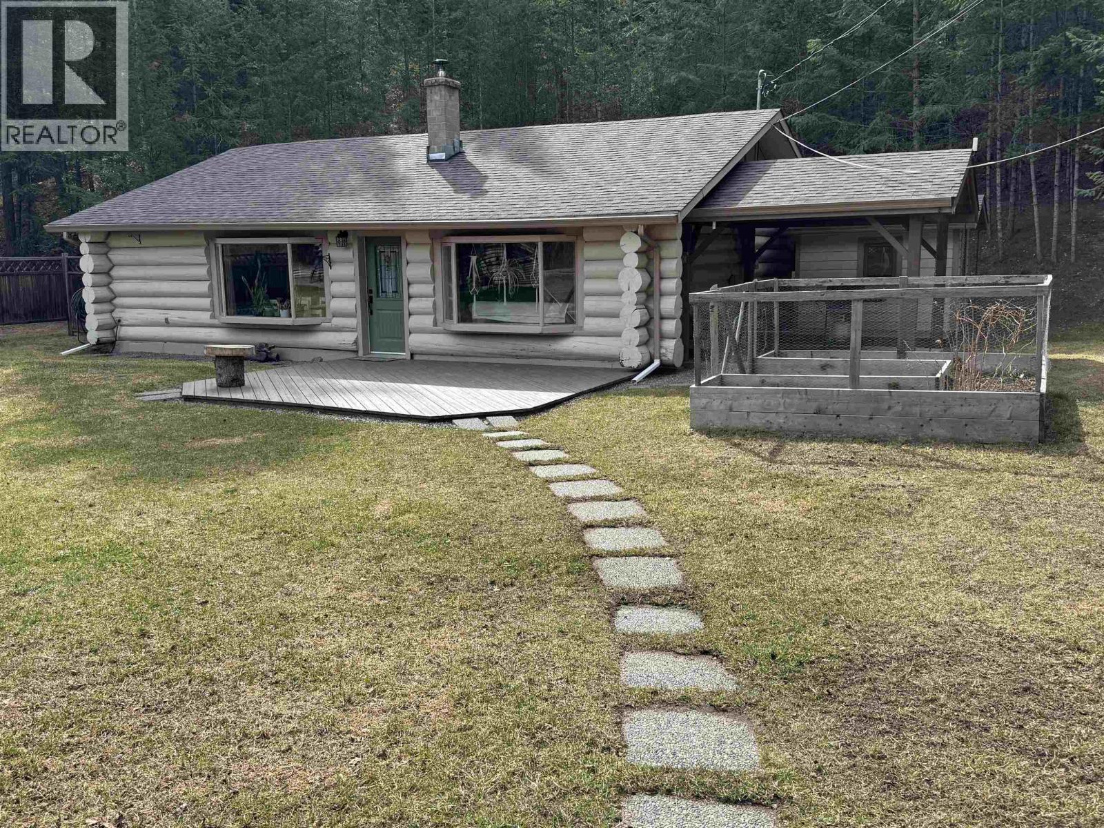 905 Centaur Dr, Williams Lake, BC V2G 4G1