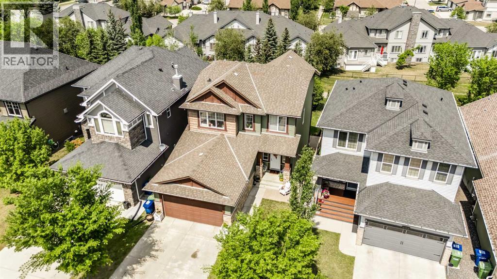 676 Coopers Dr SW, Airdrie, AB T4B 2R9