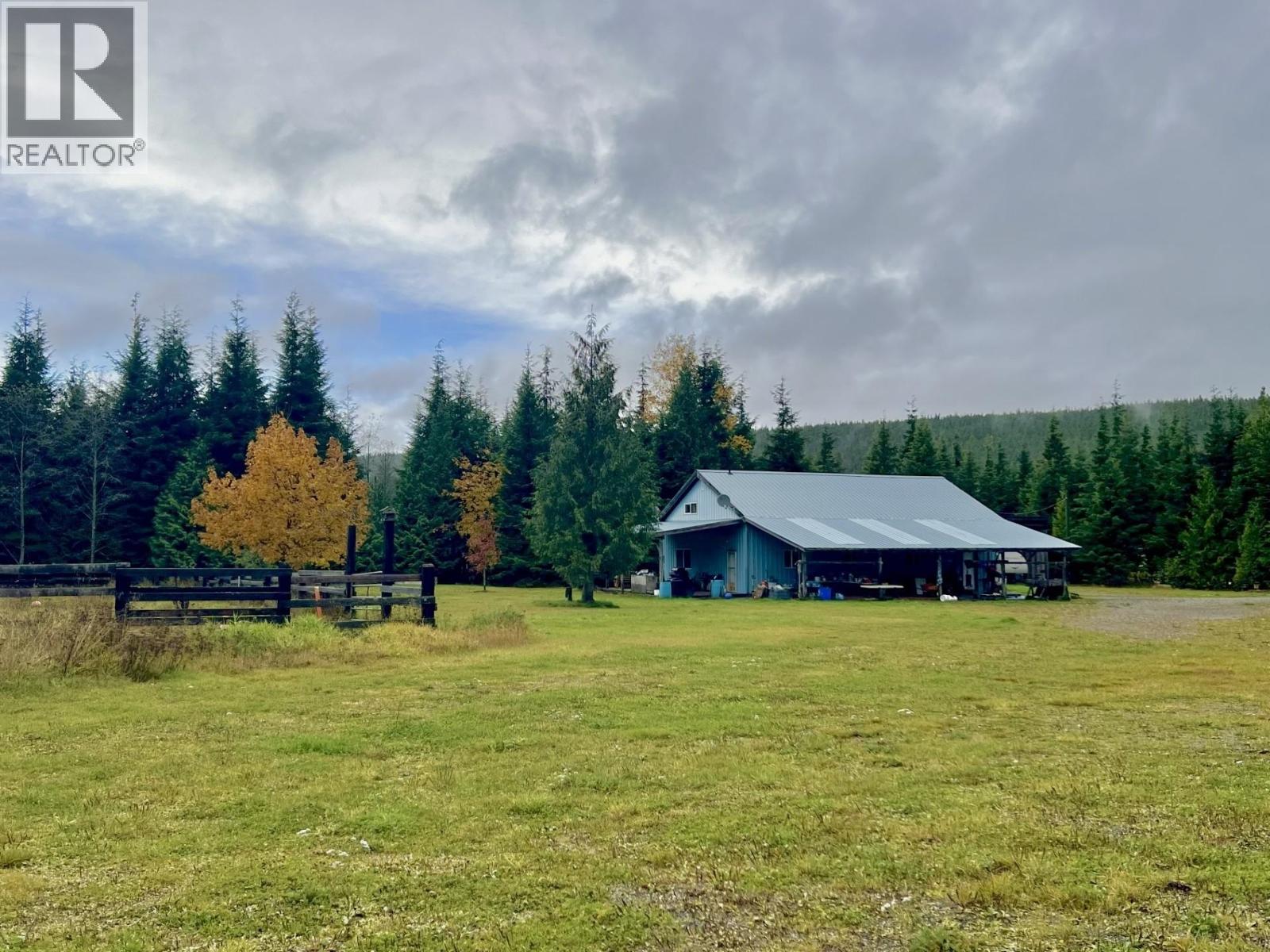 2931 Woeste Ave, Terrace, BC V8G 0G5