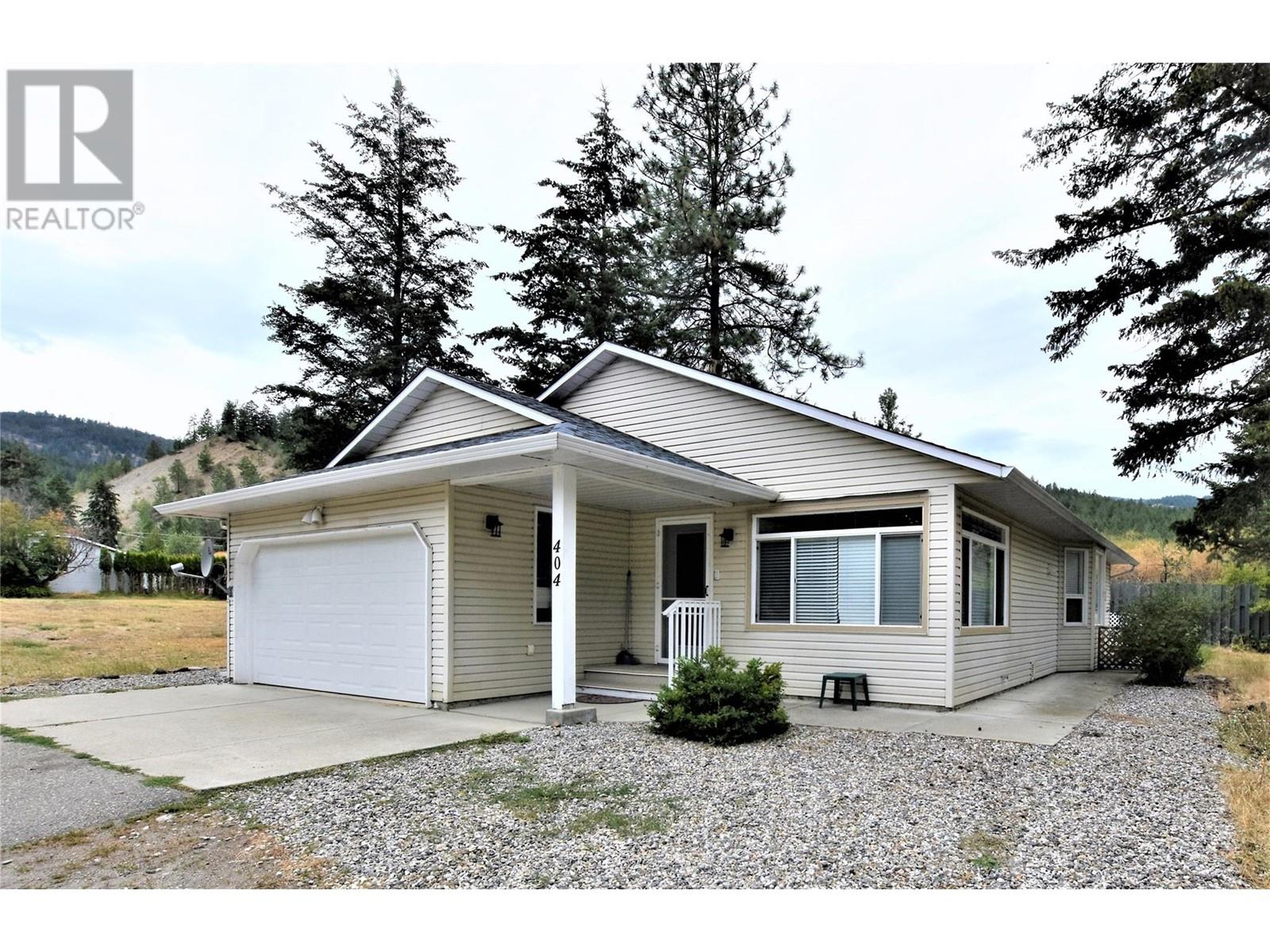 404 Hummingbird Ave, Vernon, BC V1H 2A1