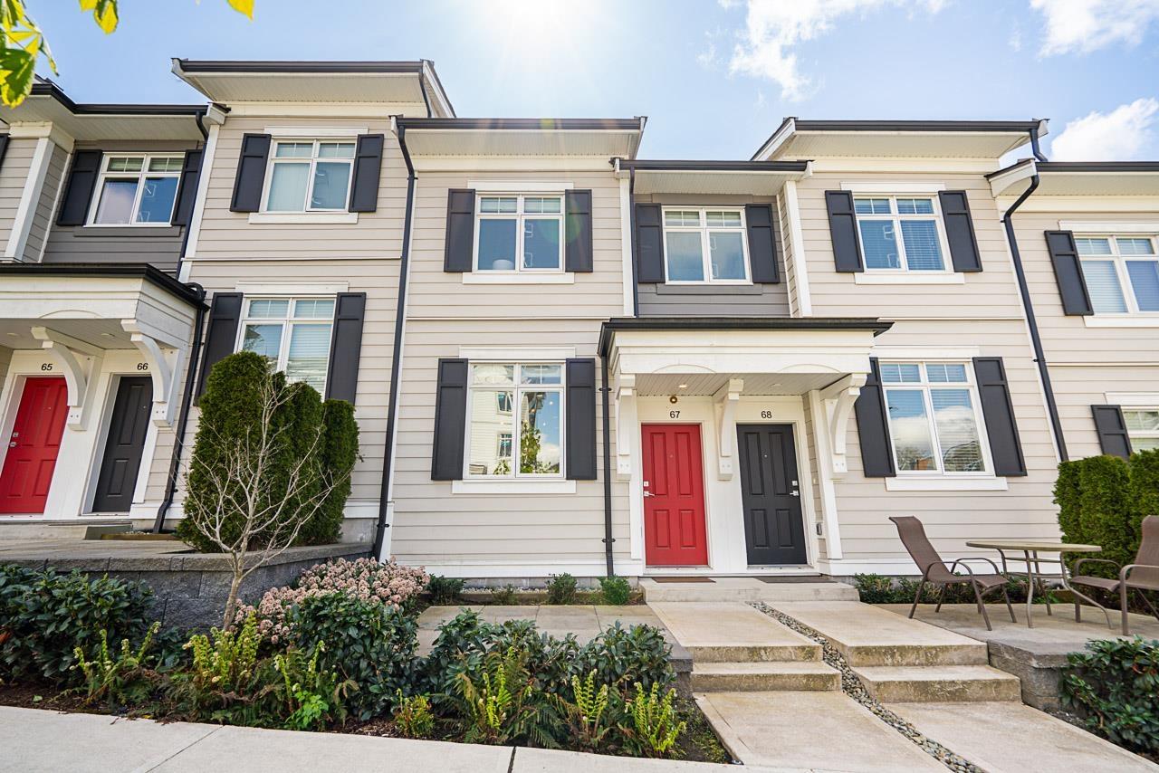 2070 Oak Meadows Drive Unit 67, Surrey, BC V3Z 1J1
