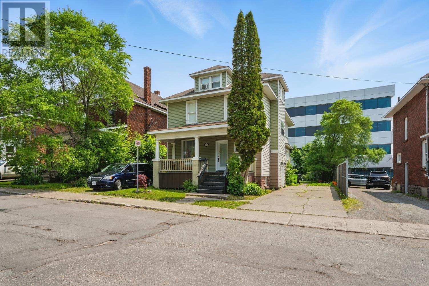 170 Mcdougald St, Sault Ste. Marie, ON P6A 3A8