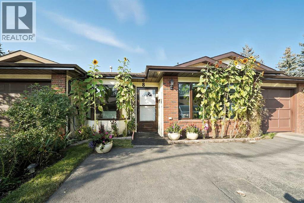 4240 46a Avenuecrescent Unit 8 Avenue Crescent, Red Deer, AB T4N 6T9