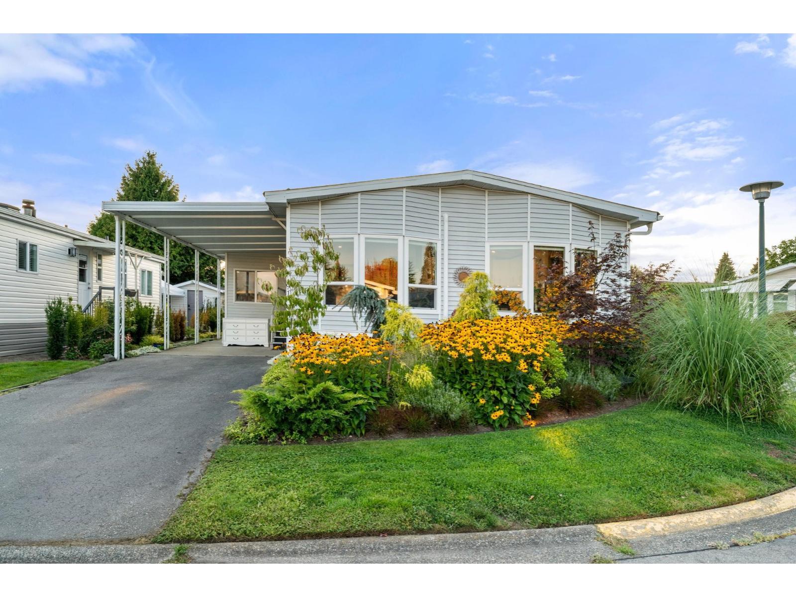 2303 Cranley Drive Unit 91, Surrey, BC V4A 8X8